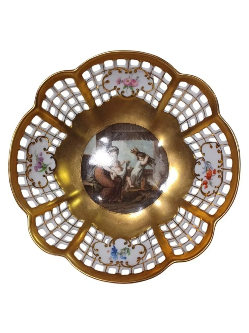 Antique Royal KPM Gold Reticulated Bowl With Pastoral Scene Hand-Painted Floral